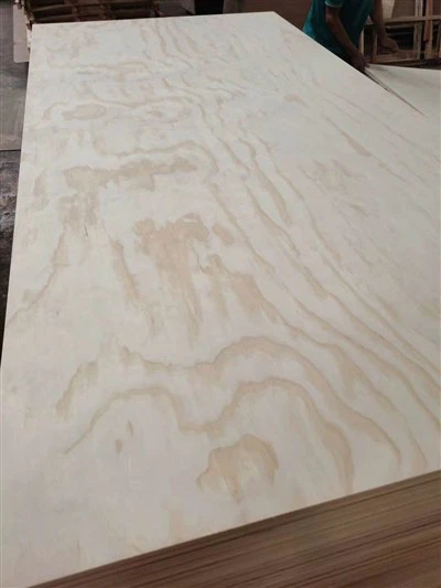 Är kommersiell plywood vattentät?